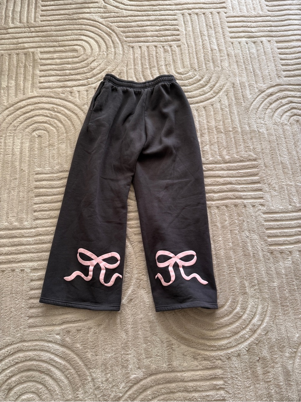 Edikted Grey Wide Leg Sweatpants with Pink Bow